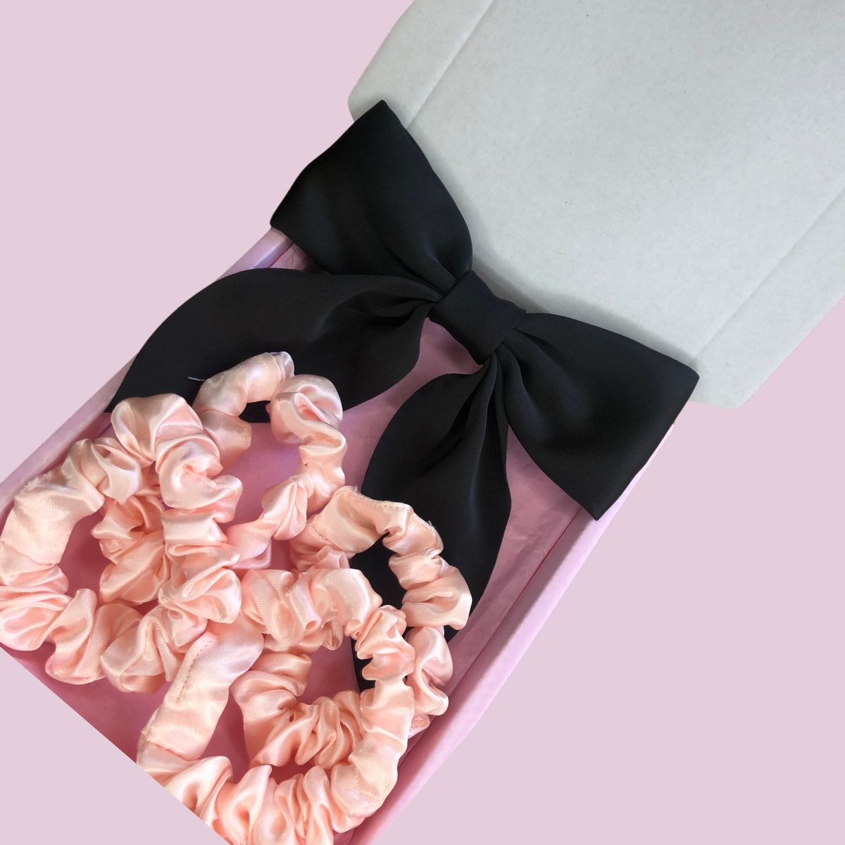 Satin Bow & Mini Scrunchie Box Set - Black & Peach